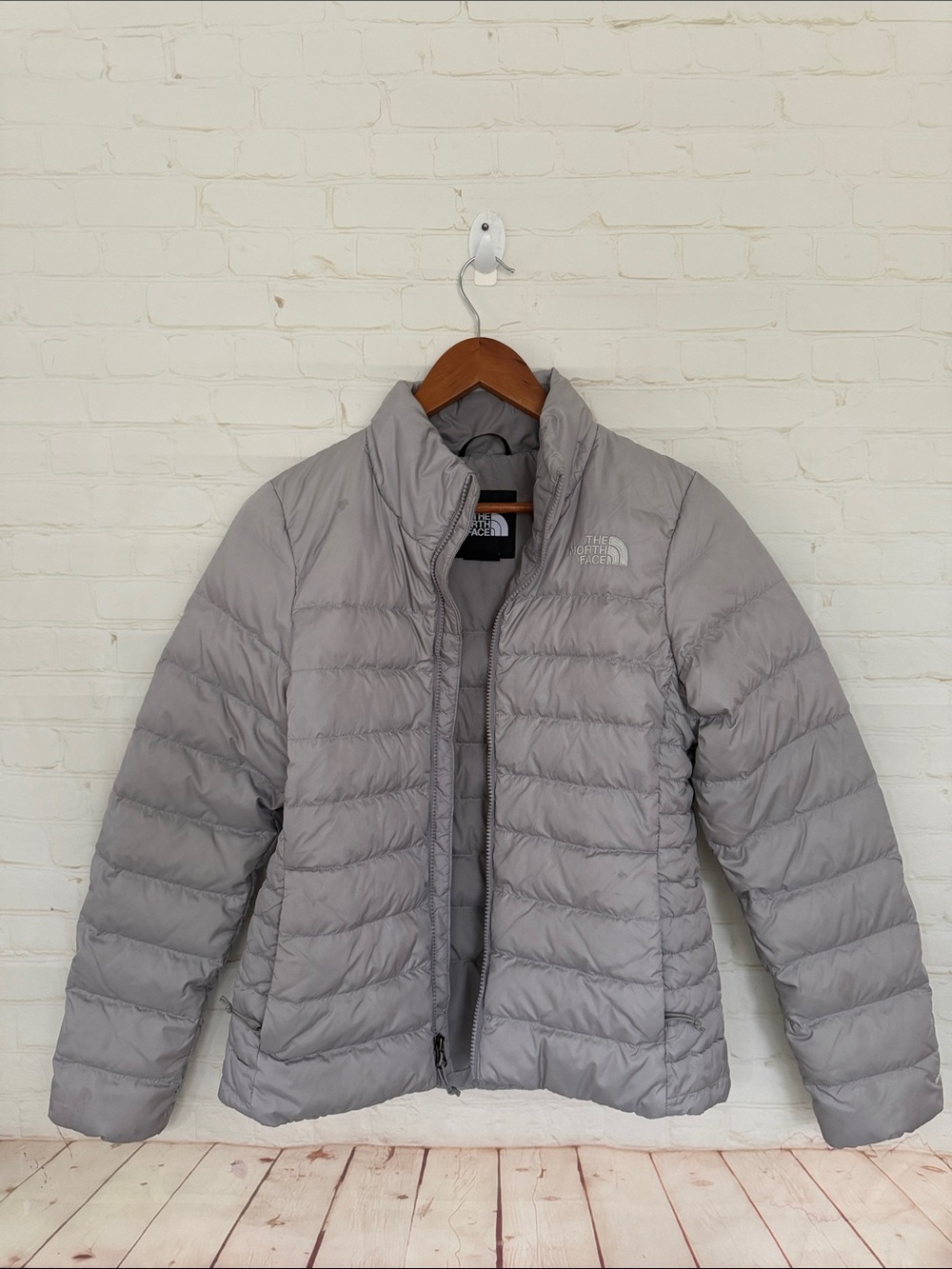THE NORTH FACE WOMENS GREY Heather feather down size small petite